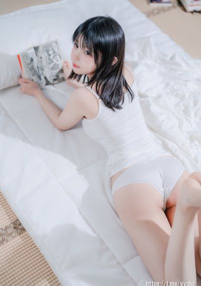 女人脱裤子给男人桶_720完整视频观看