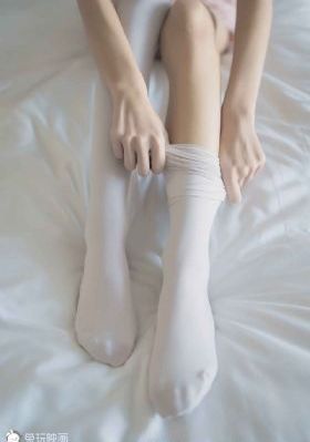 两个人在线高清免费_BD韩语免费高清观看