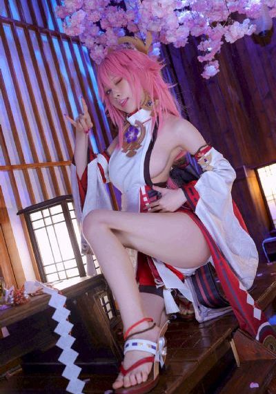 淫妇嫩穴小说_BD韩语手机在线观看