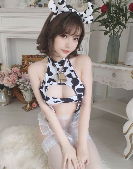 日韩美女脱内衣玩奶_1080P高清迅雷在线观看