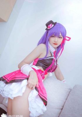 丝袜美腿美女被狂躁长视频_BD在线观看视频