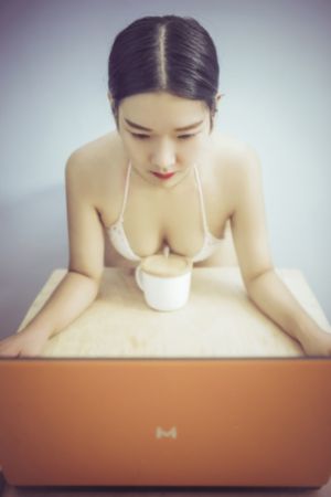 国产精品伦一区二区_最新电影在线观看