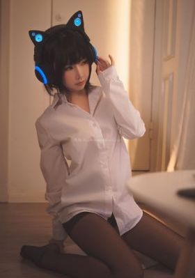 人妻上司乳若妻喂奶_电影无删减版