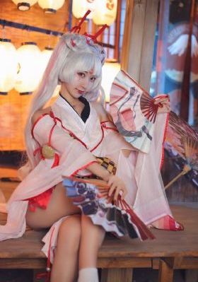 国产精品都在这里_剧情片高清完整版
