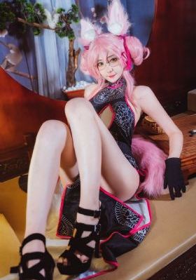 亚洲丰满大乳美女hd_在线观看完整视频大全