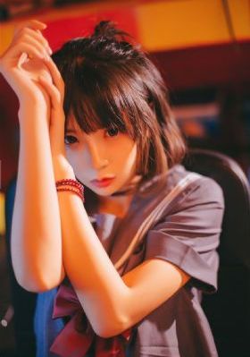 国产美女视频a级做爰色戎_720全集免费观看